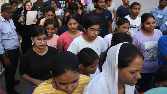 NEET re-exam to be held: 1563 பேருக்கு நீட் தேர்வு முடிவுகளை ரத்து செய்ய சுப்ரீம் கோர்ட் அனுமதி (By HT Photographer Santosh Kumar)