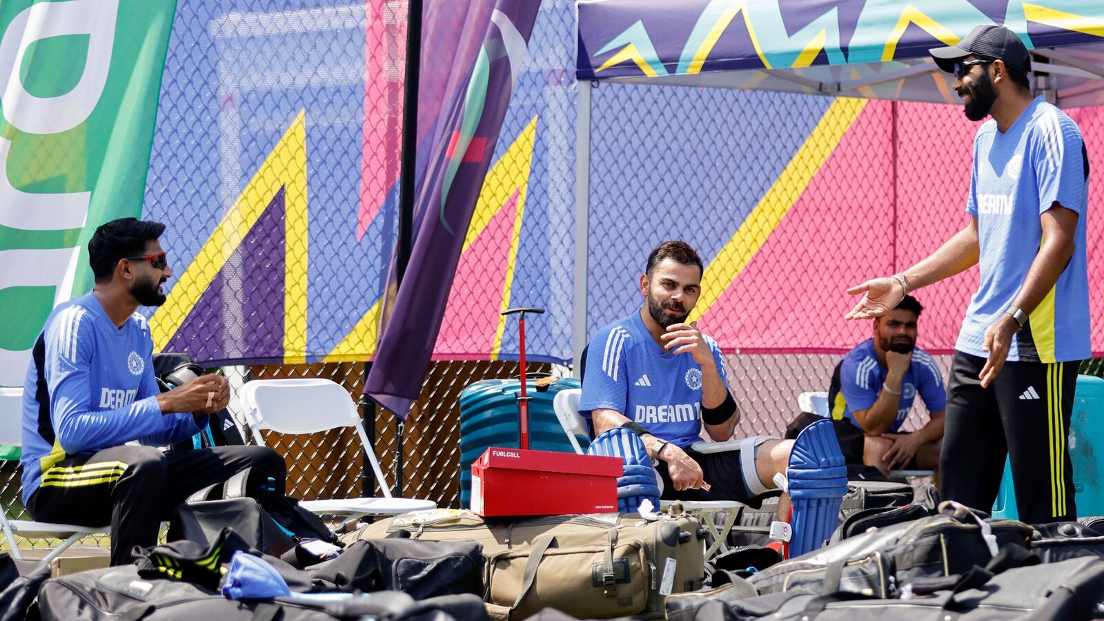 Team India Practice: புளோரிடாவில் தொடர் மழை! கோலிக்கு தலைவலி, நாடு திரும்பும் இரண்டு இந்திய வீரர்கள் - ஏன் தெரியுமா?