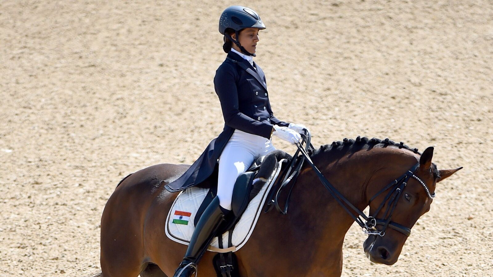 Shruti Vora: குதிரையேற்றம் போட்டியில் கலக்கிய இந்தியாவின் ஸ்ருதி வோரா! முதல் முறையாக டிரஸ்ஸேஜ் போட்டியில் 3ஸ்டார் GP