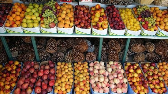 Healthy Fruits: பெர்ரி டூ ஆப்பிள்..உங்கள் ஆரோக்கியம் மேம்பட கட்டாயம் சாப்பிட வேண்டிய பழங்கள் என்னென்ன? - லிஸ்ட் இதோ!