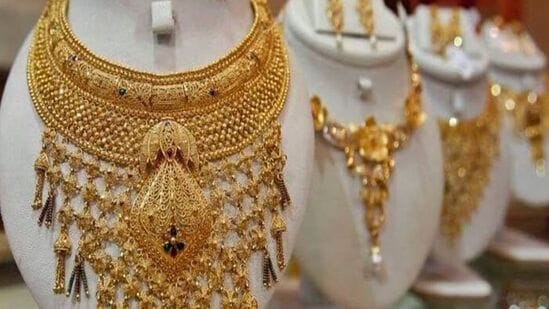 Today Gold Rate: மீண்டும் உயர்ந்தது தங்கம் விலை.. வெள்ளியும் உயர்வு - சென்னை மார்க்கெட் நிலவரம் இதுதான்..!