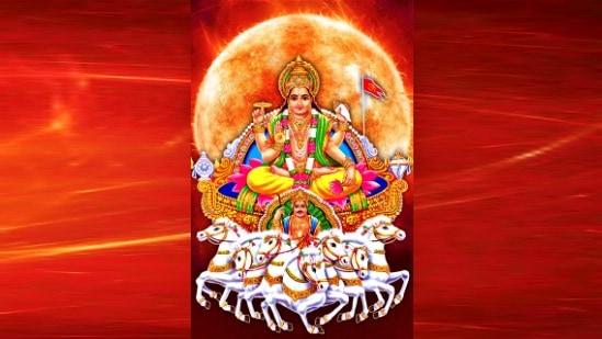சூரியன் பணப்பெட்டியை திறந்து விட்டார்.. கதவை திறக்க வேண்டிய ராசிகள்.. ராஜயோகம் யாருக்கு? சூரியன் பணப்பெட்டியை திறந்து விட்டார்.. கதவை திறக்க வேண்டிய ராசிகள்.. ராஜயோகம் யாருக்கு?