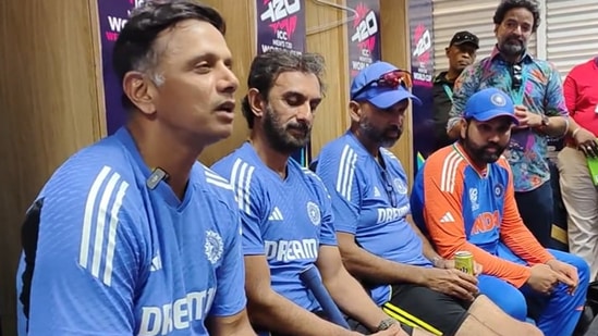 India head coach Rahul Dravid gives farewell speech on last day in the dressing room