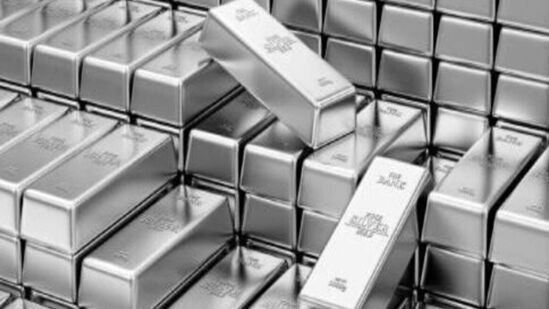 நேற்றைய வெள்ளி விலை நிலவரம்: வெள்ளி விலை நேற்று (ஜூலை 01) ஒரு கிராம் ரூ.94.70க்கும், ஒரு கிலோ வெள்ளி ரூ.94,700-க்கும் விற்பனையானது.