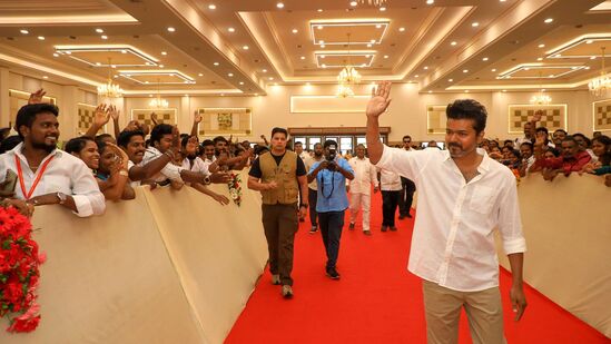 ஒன்றிய அரசின் கட்டுப்பாட்டில் இருக்கக்கூடிய எய்ம்ஸ், ஜிப்மர் உள்ளிட்ட மருத்துவ நிறுவனங்களுக்கு வேண்டுமென்றால், அவர்கள் நீட் தேர்வை நடத்திக் கொள்ளட்டும்.&nbsp;