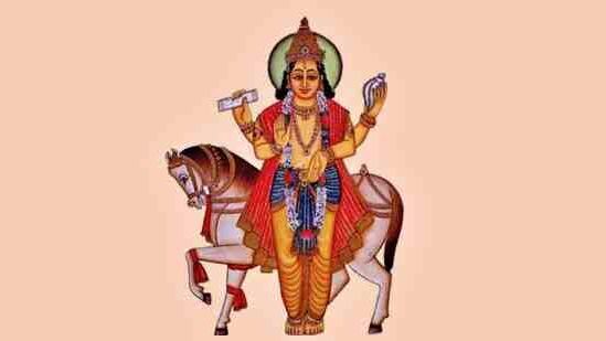 ஜூலை பண மழையில் நனையும் ராசிகள்.. அதிர்ஷ்ட சுக்கிரன் வருகிறார்.. ராஜ வாழ்க்கை? ஜூலை பண மழையில் நனையும் ராசிகள்.. அதிர்ஷ்ட சுக்கிரன் வருகிறார்.. ராஜ வாழ்க்கை?