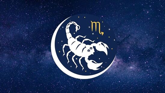 Scorpio Horoscope: 'ஆடம்பரப் பொருட்களை வாங்குவதைத் தவிர்க்கவும்.. பிடிவாதமாக இருக்காதீர்கள்': விருச்சிக ராசிப் பலன்கள்!