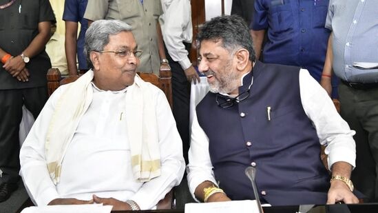 தமிழ்நாட்டுக்கு 8000 கன அடி தண்ணீர் மட்டுமே தர முடியும் என கர்நாடக முதலமைச்சர் சித்தராமையா கூறி உள்ளார்.