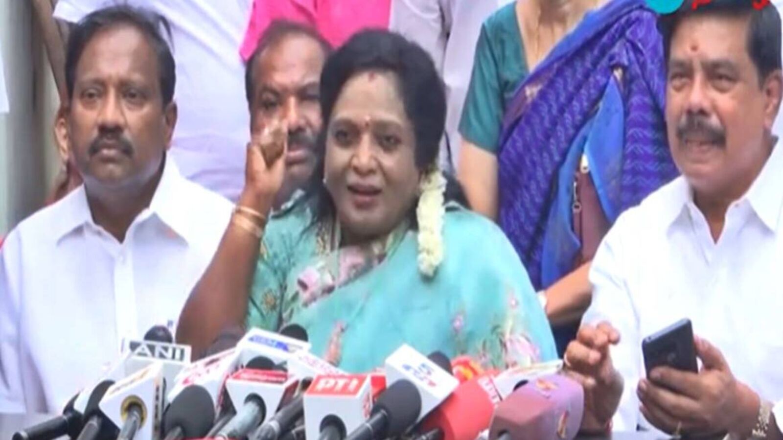 உண்மையை கொலை செய்றீங்க.. என்கவுண்டர் எதுக்கு? - பகீர் கிளப்பும் தமிழிசை