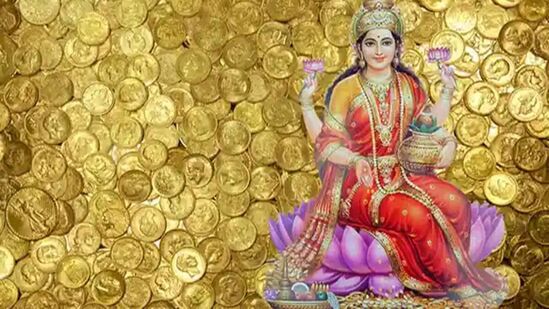 தொட்டதெல்லாம் வெற்றி பெற.. கடன் தொல்லை நீங்கி திருமண வாழ்க்கை செழிக்க வேண்டுமா.. இந்த விஷயத்தை மறக்காதீங்க! தொட்டதெல்லாம் வெற்றி பெற.. கடன் தொல்லை நீங்கி திருமண வாழ்க்கை செழிக்க வேண்டுமா.. இந்த விஷயத்தை மறக்காதீங்க!