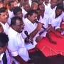 ராமேஸ்வரத்தில் கறுப்புகொடி ஏந்தி மீனவர்கள் ஆர்ப்பாட்டம்