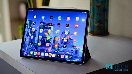 ஸ்மார்ட் ஃபோலியோவுடன் கூடிய iPad Air 2024 ஒரு சிறந்த ஊடக நுகர்வு சாதனமாகும். 