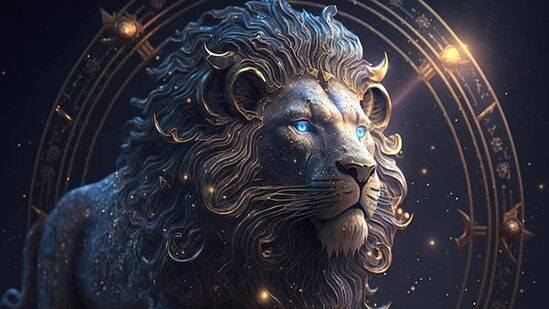 நிழல் கிரகமான கேதுவின் சுப விளைவு சிம்ம ராசிக்காரர்களுக்கு பெரிதும் பயனளிக்கும். இந்த நேரத்தில் உங்கள் கனவுகள் அனைத்தும் நனவாகும். ஆற்றலும் தன்னம்பிக்கையும் அதிகரிக்கும். கடின உழைப்புக்கு பலன் கிடைக்கும். சமூகத்தில் பாராட்டப்படும். முக்கியப் பணிகளில் எதிர்பார்த்ததை விட சிறப்பான பலன் கிடைக்கும். தொழிலில் புதிய சாதனைகளை நிகழ்த்தும். வரப்போகும் ஆண்டில் அதிர்ஷ்டத்தின் முழு ஆதரவைப் பெறுவீர்கள். வாழ்க்கையின் ஒவ்வொரு துறையிலும் நீங்கள் முன்னேறுவீர்கள். வேலையில் எதிர்பார்த்த பலன்களைப் பெறுவீர்கள். ஆளுமை மேம்படும். முடிவெடுக்கும் திறன் சிறப்பாக இருக்கும். உங்கள் தலைமைத்துவ திறன்களால் தொழில் வாழ்க்கையில் புதிய அடையாளத்தை உருவாக்குவீர்கள்.