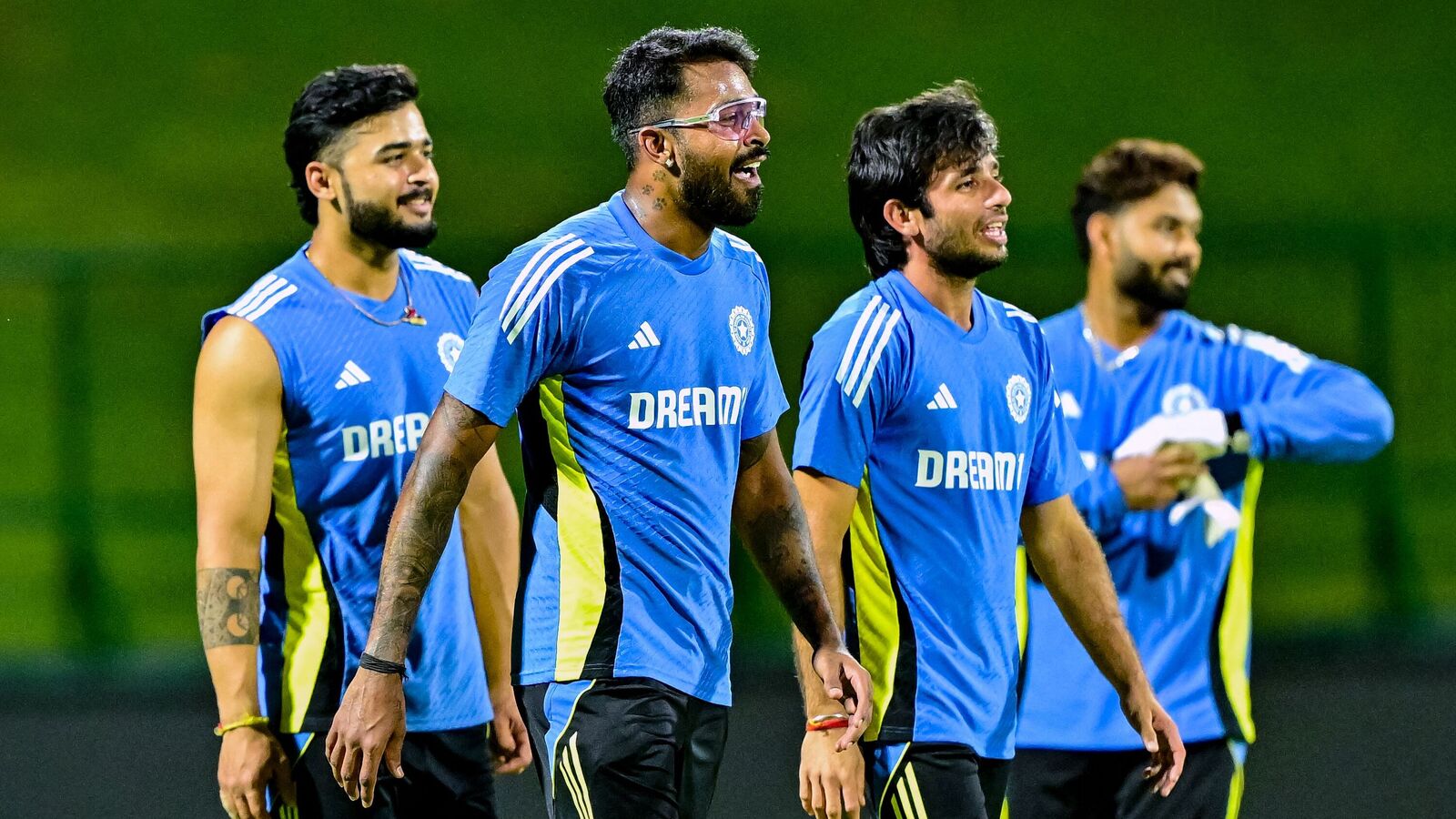 India vs Sri Lanka 2024: இந்தியா-இலங்கை முழு அட்டவணை.. போட்டி விபரம்.. நேரலை விபரம் அனைத்தும் ஒரே செய்தியில்!