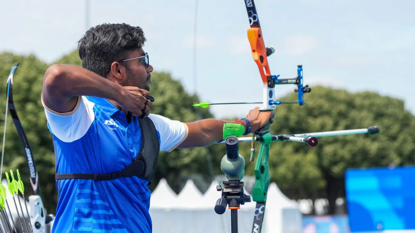 Paris Olympics: ஆரம்பமே அமர்க்களம்..! குறிவைத்து தாக்கிய இந்திய அணி - வில்வித்தையில் காலிறுதிக்கு தகுதி