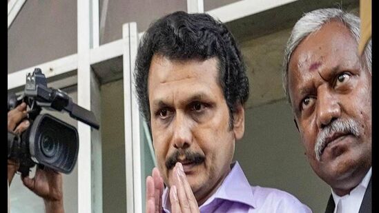 கடந்த ஆண்டு ஆகஸ்ட் 12-ஆம் தேதி சென்னை மாவட்ட முதன்மை அமர்வு நீதிமன்றத்தில் 3,000 பக்கங்கள் கொண்ட குற்றப்பத்திரிக்கை மற்றும் ஆவணங்களை அமலாக்கத்துறை தாக்கல் செய்தது. இதனைத் தொடர்ந்து நீதிமன்றக் காவலில் அவர் புழல் சிறையில் அடைக்கப்பட்டார்.