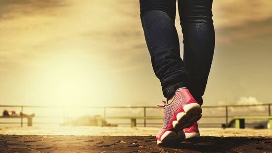 WALKING TIPS: சர்க்கரை நோயின் அபாயத்தை குறைக்கனுமா?..வெறும் 11 நிமிடங்கள் போதுமாம்..ஆய்வு அறிக்கை சொல்வது இதுதான்..! WALKING TIPS: சர்க்கரை நோயின் அபாயத்தை குறைக்கனுமா?..வெறும் 11 நிமிடங்கள் போதுமாம்..ஆய்வு அறிக்கை சொல்வது இதுதான்..!