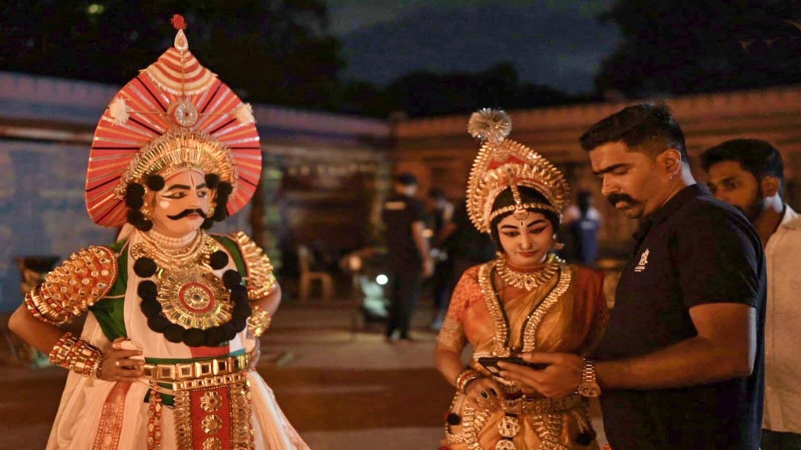 VEERA CHANDRAHASA: யக்‌ஷகானா கலை பின்னணி படம்! எதிர்பார்ப்பை ஏற்படுத்திய கேஜிஎஃப் இசையமைப்பாளர் இயக்கும் வீர சந்திரஹாசா