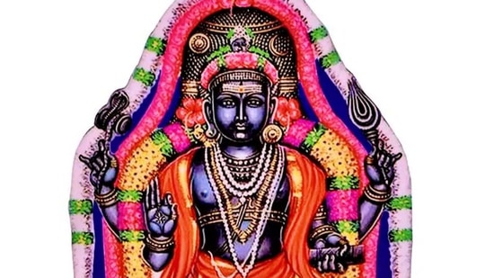 Guru Bhagavan: குரு குளத்தில் தள்ளி விடுகிறார்.. அட இந்த மீது அதிர்ஷ்டம் விழுந்தது பாருங்க! Guru Bhagavan: குரு குளத்தில் தள்ளி விடுகிறார்.. அட இந்த மீது அதிர்ஷ்டம் விழுந்தது பாருங்க!