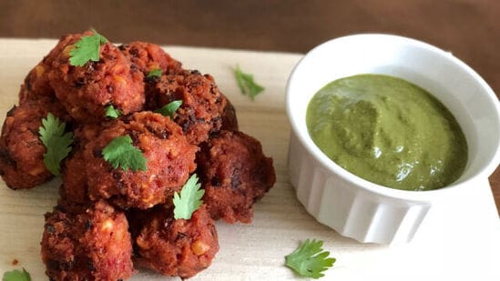 Beetroot Pakoda: ஹீமோகுளோபின் அதிகரிக்க பீட்ரூட் பக்கோடா சாப்பிடுங்க! ஈஸி ரெசிபி பார்க்கலாமா?