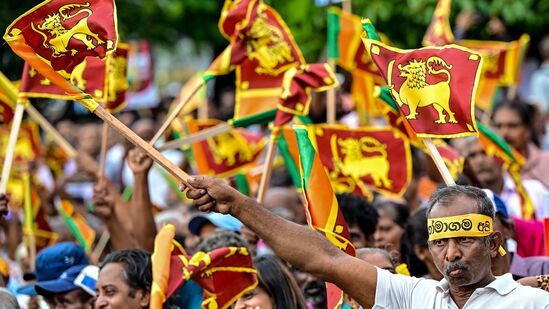 Sri Lanka Election 2024: 2022 ஆம் ஆண்டில் இலங்கையின் பொருளாதாரம் வீழ்ச்சியடைந்த பின்னர் இலங்கையின் முதல் தேர்தல் இதுவாகும், மேலும் சீனாவின் வளர்ந்து வரும் செல்வாக்குக்கு மத்தியில் இந்தியாவுக்கு முக்கியத்துவம் வாய்ந்தது.