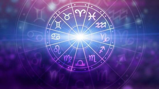 Daily Horoscope: ’மேஷம் முதல் மீனம் வரை!’ இந்த நாளில் அசத்த போகும் ராசி எது? சொதப்ப போகும் ராசி எது? இன்றைய ராசிபலன்கள்! Daily Horoscope: ’மேஷம் முதல் மீனம் வரை!’ இந்த நாளில் அசத்த போகும் ராசி எது? சொதப்ப போகும் ராசி எது? இன்றைய ராசிபலன்கள்!