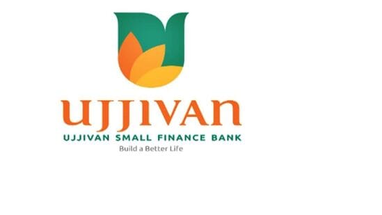 Ujjivan Small Finance Bank: சரியான சேவிங்ஸ் அக்கவுண்ட்டை தேர்ந்தெடுக்கும் போது, உங்கள் நிதித் தேவைகளைப் பூர்த்தி செய்யும் வகையில் வங்கி வழங்கும் நன்மைகள் மற்றும் அம்சங்களைப் புரிந்துகொள்வது மிகவும் அவசியமாகும்.