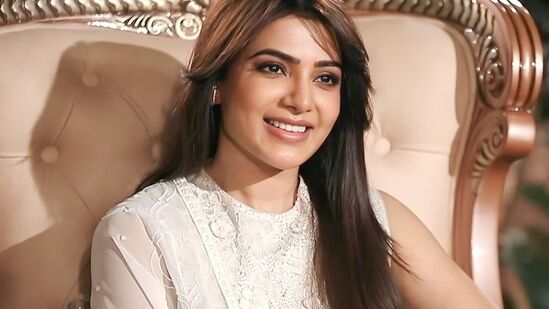 Samantha: சினிமா பிரபலங்களின் வாழ்க்கையை அரசியலுக்கு பயன்படுத்த வேண்டாம் என்று நடிகை சமந்தா கேட்டுக் கொண்டார்.