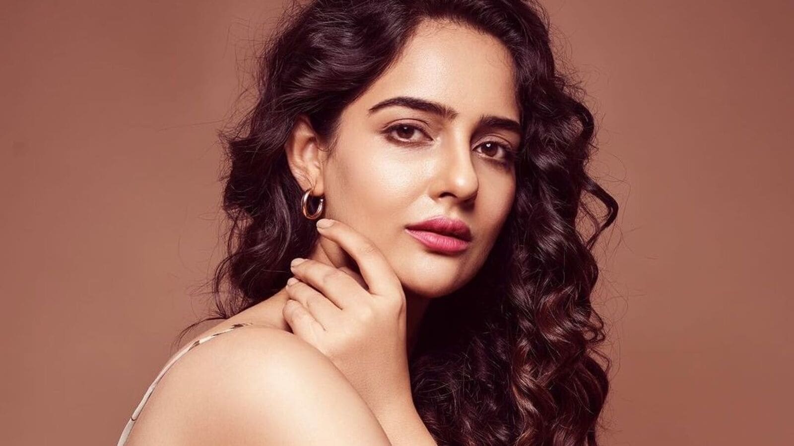 மூன்று முறை கத்தியால் தாக்கிய தயாரிப்பாளருக்கு 3 ஆண்டு சிறை தண்டனை..சட்டப்போரட்டதுக்கு கிடைத்த வெற்றி - நடிகை மால்வி