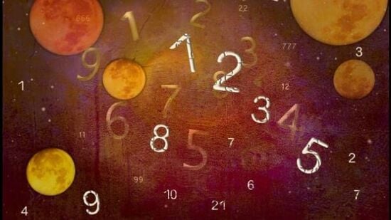 Numerology Horoscope: அக்டோபர் 15ஆம் தேதியான நாளை யாருக்கு சாதகம்? யாருக்கு பாதகம்? நாளைய நியூமராலஜி பலன்கள் இதோ!