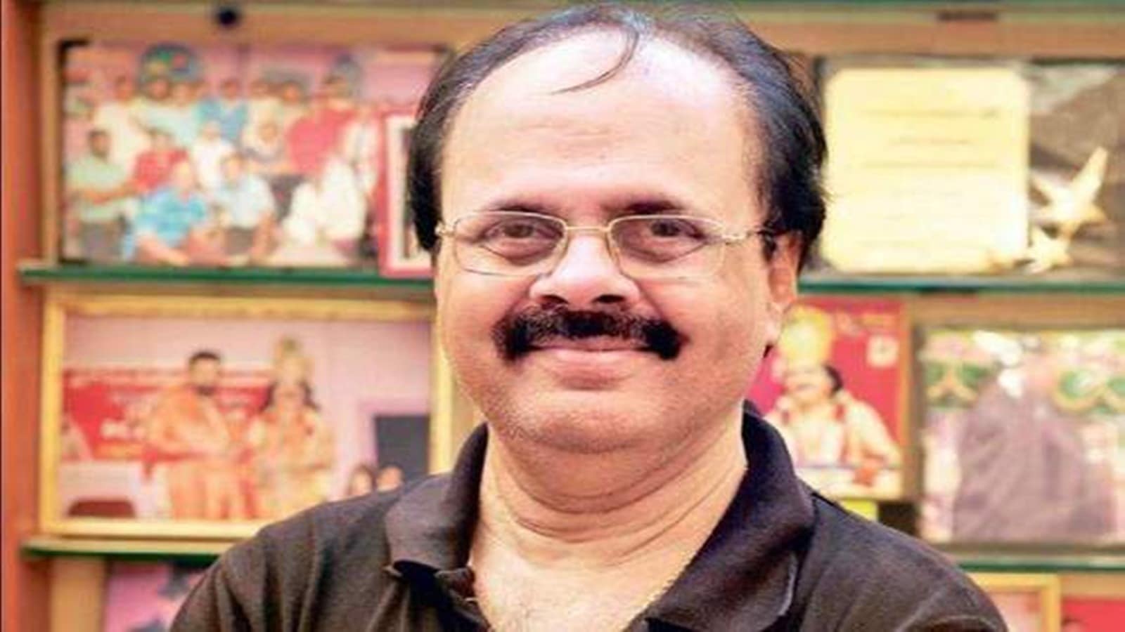 கடவுள் இல்லனு சொல்றான் பாரு அவன கூட நம்பு! கிரேசி மோகன் பிறந்தநாள் சிறப்பு பகிர்வு!