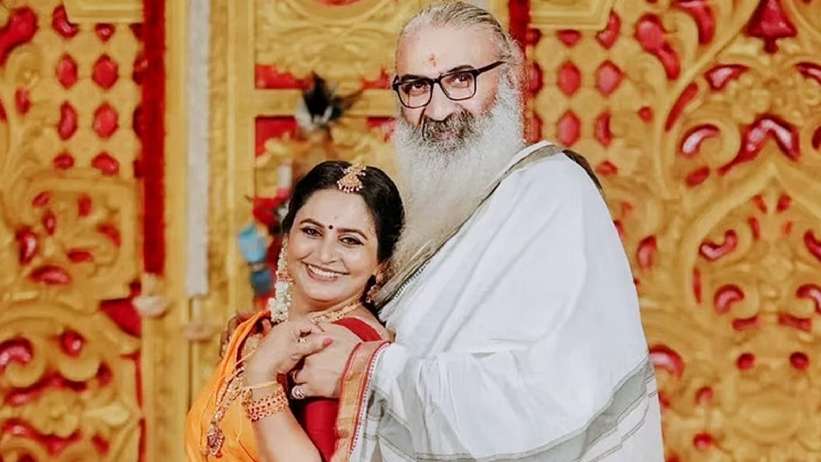 'செக்ஸ்க்காக மட்டும் கல்யாணம் பண்ணிக்கல.. ஊர் வாயவும் அடைக்க முடியல' 40 வயதுக்கு மேல் 2ம் திருமணம் செய்த நடிகை..