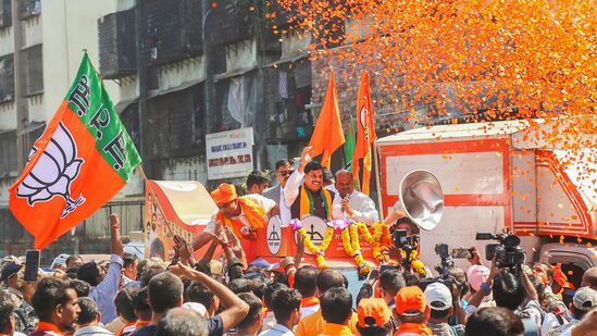 Maharashtra election: பெரும்பான்மைக்கு அதிகமான இடங்களில் பாஜக கூட்டணி தொடர்ந்து முன்னிலை!