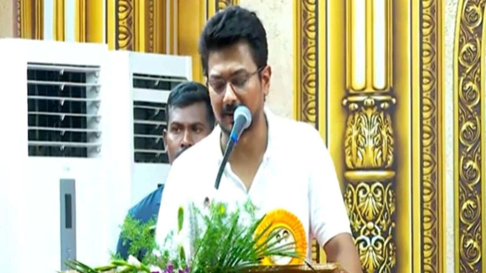 கள ஆய்வு என்ற பெயரில் கலவரம்.. அதிமுகவை விமர்சித்த உதயநிதி!