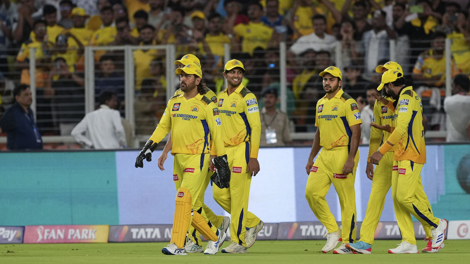 'சிஎஸ்கேவிடம் ரூ.13 கோடி மட்டுமே இருந்தது': சிஎஸ்கேவுடன் முடிவுக்கு வந்த 7 ஆண்டு கால ஒப்பந்தம்