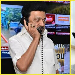 <p>ஃபெஞ்சல் புயல் பாதிப்பு குறித்து பிரதமர் மோடி, தன்னிடம் தொலைபேசியில் தொடர்பு கொண்டு விசாரித்ததாக, முதல்வர் ஸ்டாலின் தன்னுடைய எக்ஸ் பக்கத்தில் பதிவிட்டுள்ளார். அதில் முதல்வர் கூறியுள்ளவற்றை பார்க்கலாம்.</p>