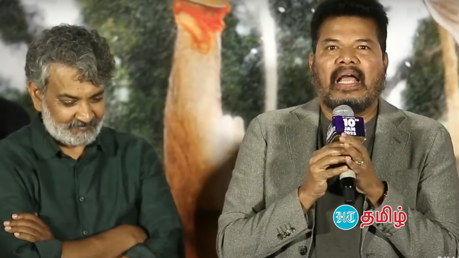 ஹாலிவுட் திரும்பிப் பார்த்துச்சு.. இந்திய சினிமாவின் பெருமை.. ஒரே மேடையில் ராஜமெளலியைப் புகழ்ந்த இயக்குநர் ஷங்கர்