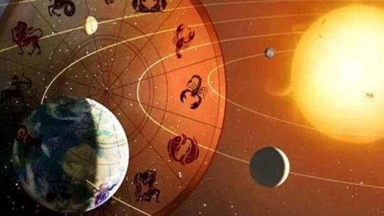 நல்ல கிரகங்கள் நவ பஞ்சமாவில் யோகம் ஒரு நபரின் வாழ்க்கையில் செல்வம், கல்வி, தொழில் மற்றும் உறவுகளை மேம்படுத்துகிறது. &nbsp;குரு மற்றும் சுக்கிரன் கலவையில் உருவாகும் இந்த யோகம் அனைத்து ராசிகளுக்கும் நன்மை பயக்கும், ஆனால் இது 3&nbsp;ராசிகளுக்கு குறிப்பாக நன்மை பயக்கும்.&nbsp;