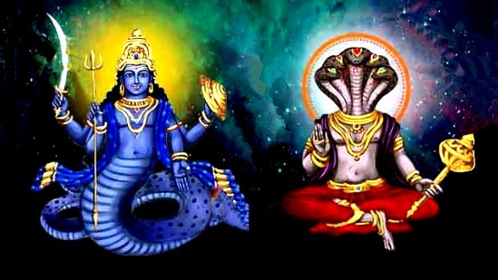 அந்த வகையில் கடந்தாண்டு அக்டோபர் மாத இறுதியில் கன்னி ராசியில் தனது பயணத்தை தொடங்கினார். இந்த ஆண்டு முழுவதும் இதே ராசியில் பயணம் செய்வார். வரும் 2025 ஆம் ஆண்டு தனது இடத்தை மாற்றுகிறார். கேது பகவானின் ராசி மாற்றம் மட்டுமல்லாத அனைத்து விதமான செயல்பாடுகளும் அனைத்து ராசிகளுக்கும் தாக்கத்தை ஏற்படுத்தும்.&nbsp;