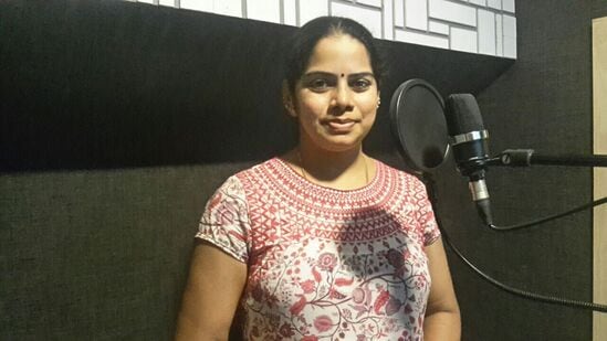 பிரபல நடிகையும், டப்பிங் கலைஞருமான தீபா வெங்கட், டெலிவிஷனில் பெண்கள் பணியாற்றுவது அவ்வளவு பாதுகாப்பானது அல்ல என்று கூறுபவர்களுக்கு பதிலடி கொடுத்து இருக்கிறார்.&nbsp;