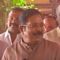 பழனிச்சாமி, ஸ்டாலின் ஆட்சி இடையே வித்தியாசம் இல்லை - டிடிவி தினகரன் பேச்சு