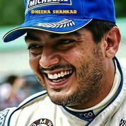 <p>Ajithkumar: மிகப்பெரிய விபத்தில் சிக்கிய அஜித் அந்தக்காலத்தில் தான் பட்ட கஷ்டங்கள் குறித்து பல வருடங்களுக்கு முன்னதாக விஜய் டிவிக்கு கொடுத்த பேட்டியில் பேசி இருந்தார். அந்த பேட்டியில் அவர் பேசும் போது, ‘ ‘அமராவதி’ திரைப்படம் வெளியான பின்னர், பையன் நன்றாக இருக்கிறான். இவனுக்கு நல்ல எதிர்காலம் இருக்கிறது என்ற பேச்சு சினிமா வட்டாரத்தில் நிலவியது. ஆனால் எனக்கு விபத்து ஏற்பட்டு உடல்நலம் சரியில்லாமல் போன பொழுது, எனக்கு வாய்ப்புகளே வரவில்லை.</p><h2>&nbsp;</h2>