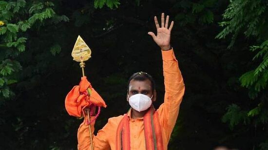 BJP: கந்தர் மலையை சிக்கந்தர் மலையாக மாற்றுவதா? இந்துக்கள் போராட்டத்தை நசுக்குவதா? அரசை சாடும் எல்.முருகன்! BJP: கந்தர் மலையை சிக்கந்தர் மலையாக மாற்றுவதா? இந்துக்கள் போராட்டத்தை நசுக்குவதா? அரசை சாடும் எல்.முருகன்!