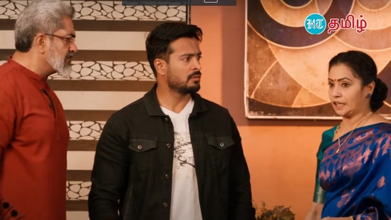 Singappenne Serial Today: வீட்டை விட்டு கிளம்பிய மகேஷ்.. பரிதவிக்கும் குடும்பம்.. சிங்கப்பெண்ணே இன்றைய எபிசோட் Singappenne Serial Today: வீட்டை விட்டு கிளம்பிய மகேஷ்.. பரிதவிக்கும் குடும்பம்.. சிங்கப்பெண்ணே இன்றைய எபிசோட்
