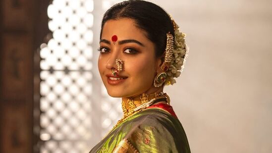 Rashmika Mandanna: மீண்டும் ட்ரோலில் சிக்கிய நேஷனல் கிரஷ் ராஷ்மிகா.. பட புரொமோஷனில் சர்ச்சையான பேச்சு.. Rashmika Mandanna: மீண்டும் ட்ரோலில் சிக்கிய நேஷனல் கிரஷ் ராஷ்மிகா.. பட புரொமோஷனில் சர்ச்சையான பேச்சு..