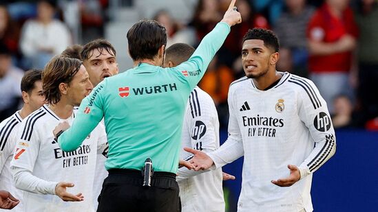 Osasuna vs Real Madrid: ஆட்டத்தின் 15வது நிமிடத்தில் ரியல் மாட்ரிட் அணியின் கைலியன் எம்பாப்பே கோல் அடித்து மாட்ரிட் அணியை முன்னிலை பெறச் செய்தார்.