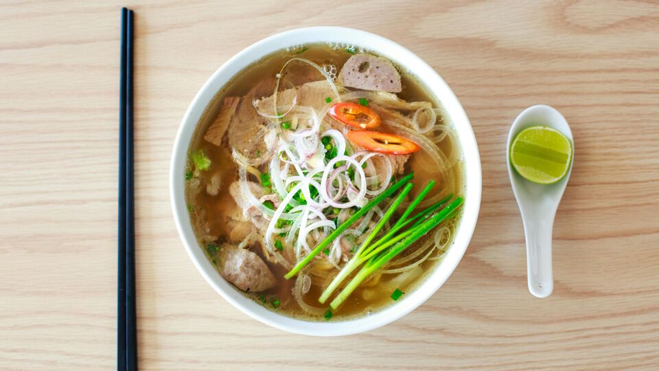 Vegetable Soup: ரெஸ்டாரண்ட் ஸ்டைலில் வெஜிடபுள் சூப் செய்யலாமா? இதோ ஈசியான ரெசிபி!