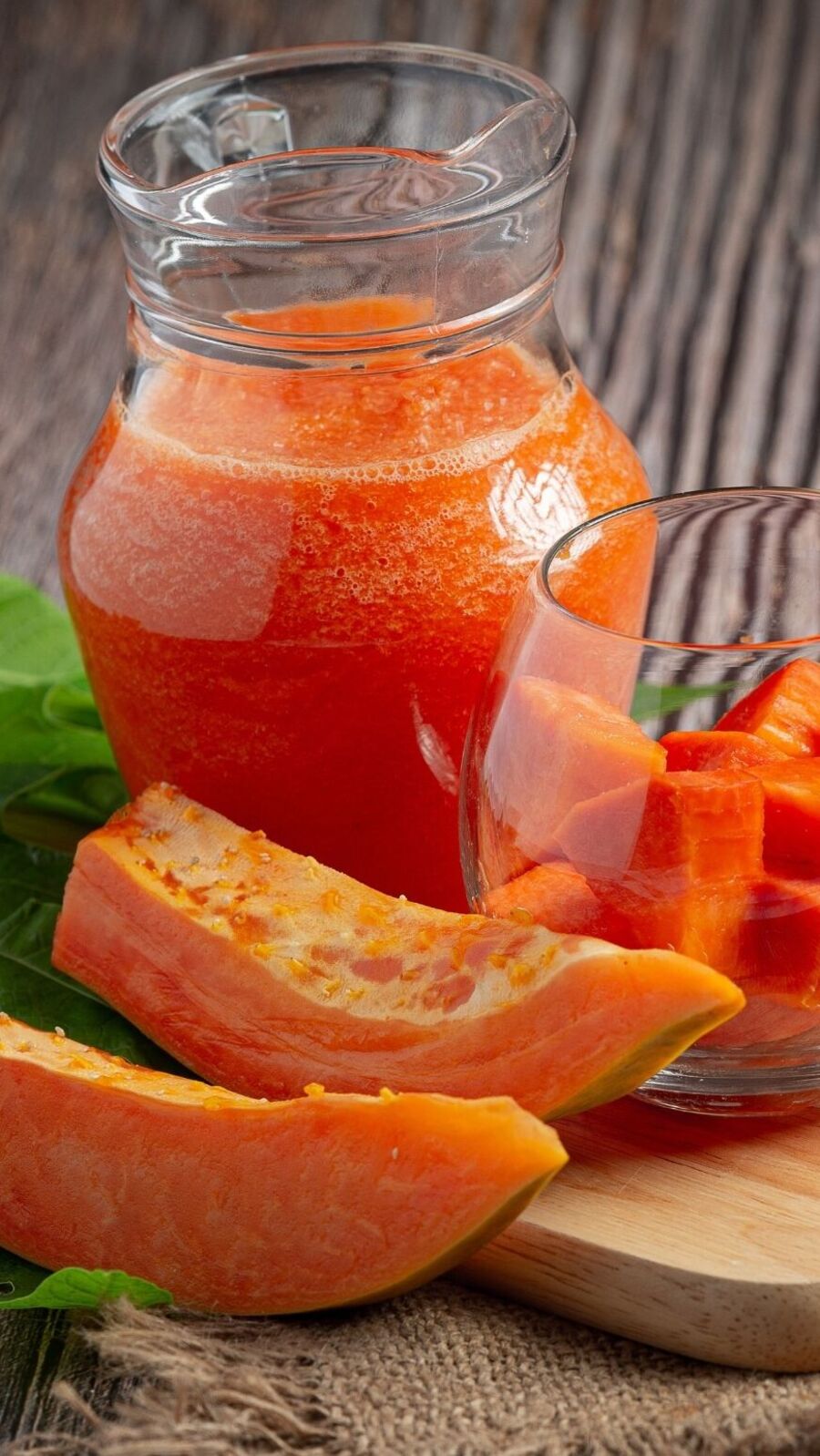 தினமும் பப்பாளி ஜூஸ் குடிப்பதால் கிடைக்கும் 8 அற்புத நன்மைகள் இதோ!