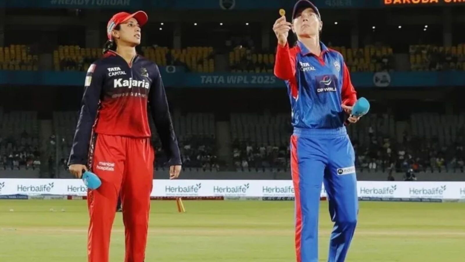 டபிள்யூபிஎல் 2025: டெல்லி கேபிடல்ஸ் அணியுடன் இன்று மோதல்.. தொடர் தோல்விக்கு முற்றுப் புள்ளி வைக்குமா ஆர்சிபி?