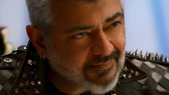 Good Bad Ugly Ajith: குட் பேட் அக்லி திரைப்படத்தின் டீசரில் அஜித்தின் இந்த கெட்டப், கெங்ஸ்டர் உலகின் ‘ரெட் டிராக்கன்’ என்பதைப் போல உள்ளது. அவருடைய கெட்ட முழுவதுமே, வித்தியாசமான ஒரு உலகில் அடங்கியதாக காட்டப்படுகிறது